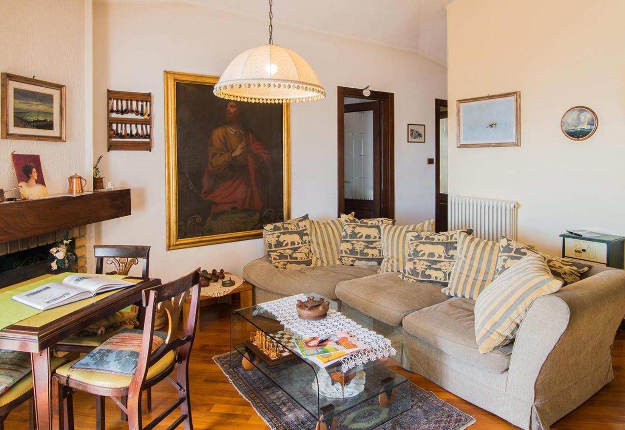 La Mansarda Delle Meraviglie B&B Superior Trieste Dış mekan fotoğraf