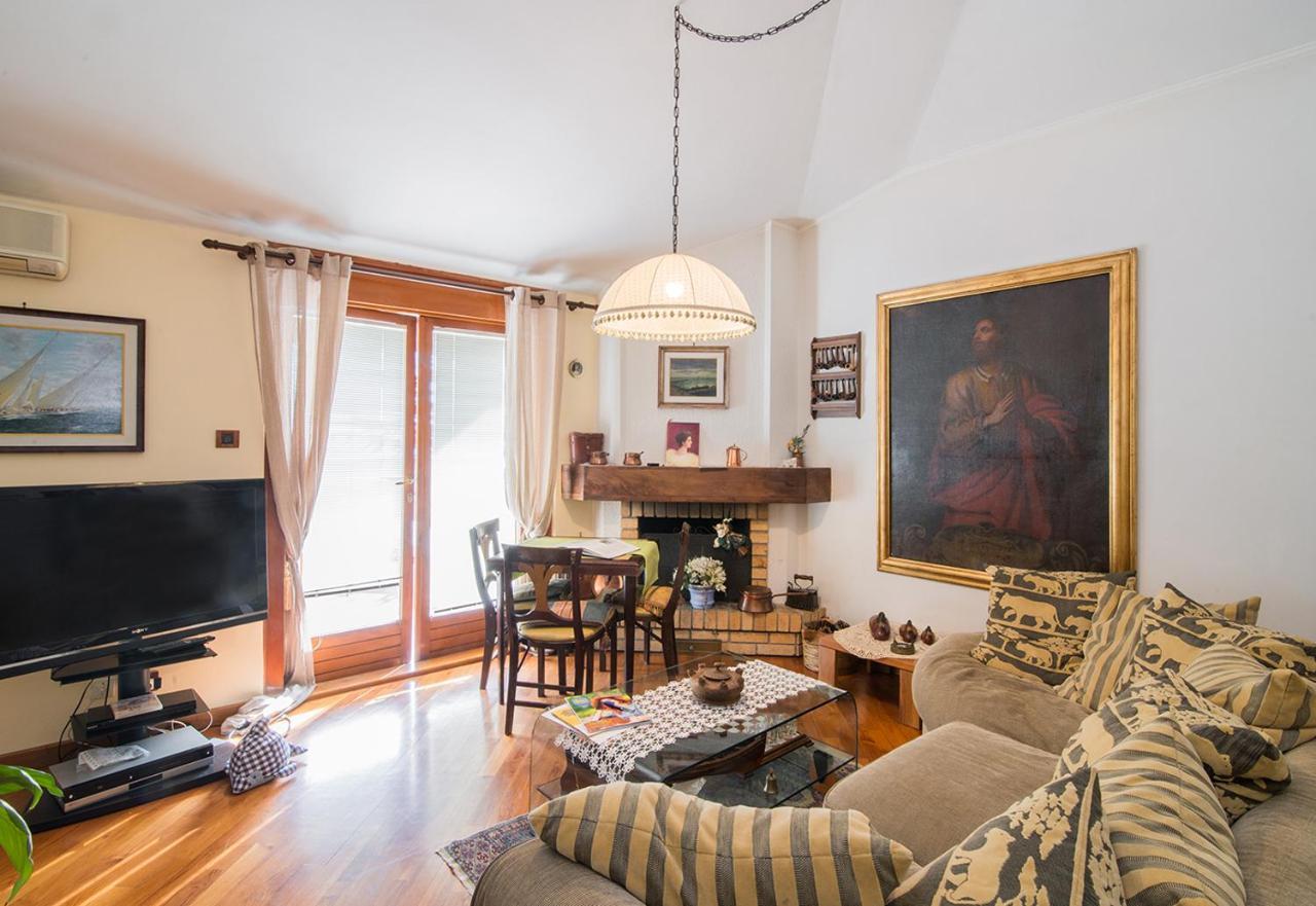 La Mansarda Delle Meraviglie B&B Superior Trieste Dış mekan fotoğraf