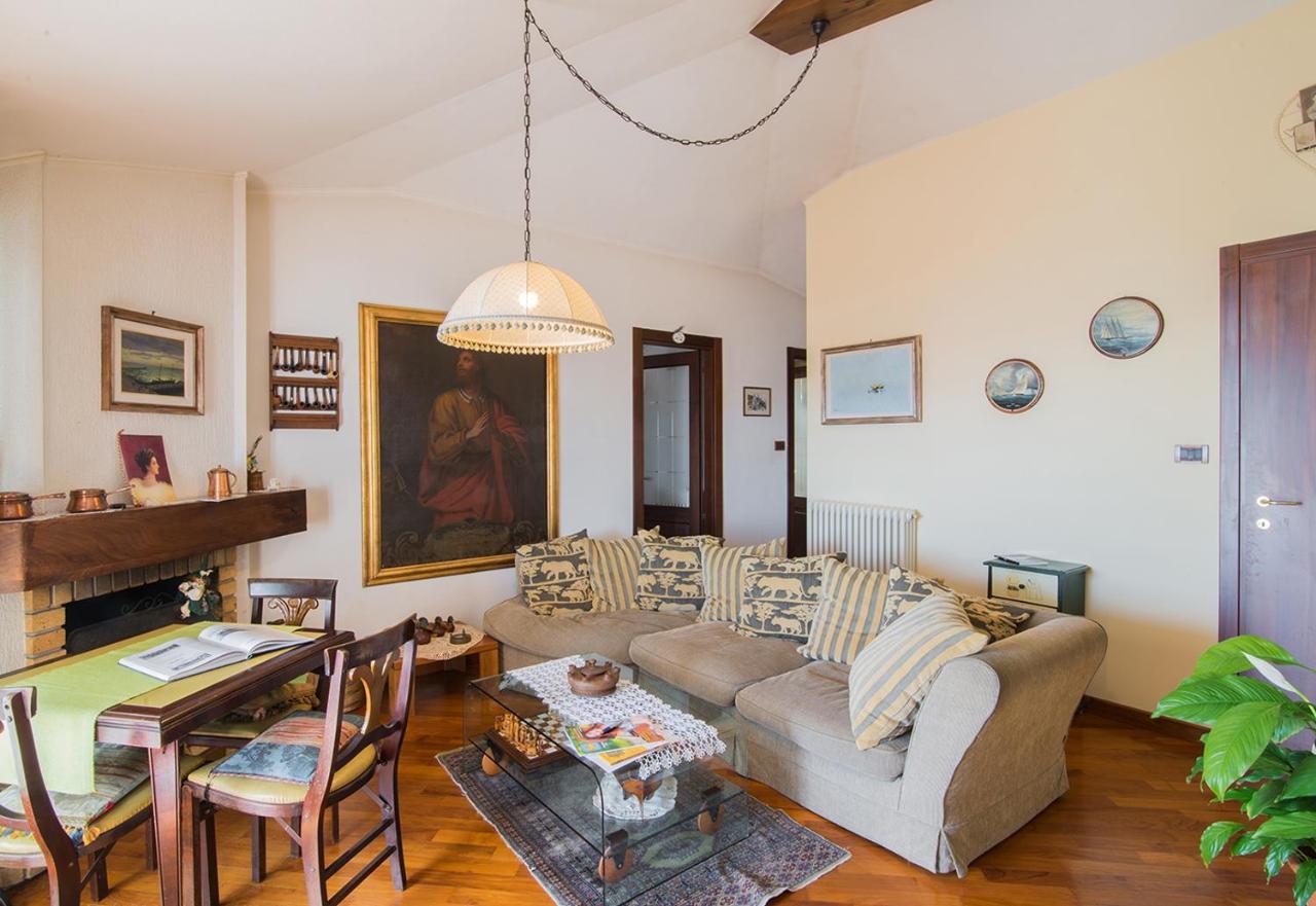 La Mansarda Delle Meraviglie B&B Superior Trieste Dış mekan fotoğraf